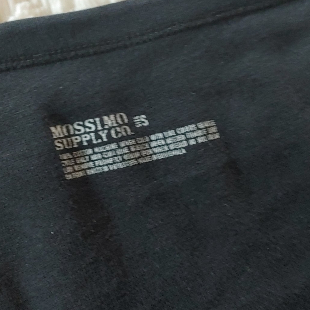 Basic Long Sleeve - Picture 2 of 2
